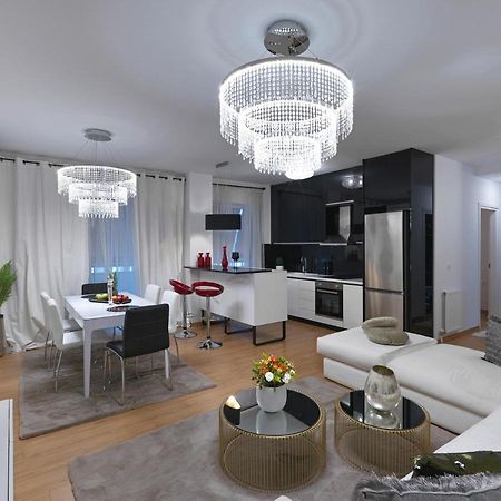 Elegant Apartment In Glyfada Athén Kültér fotó