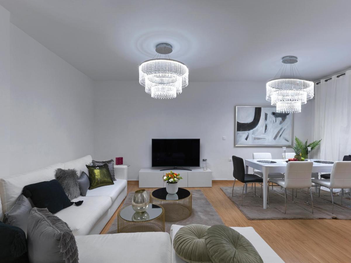 Elegant Apartment In Glyfada Athén Kültér fotó