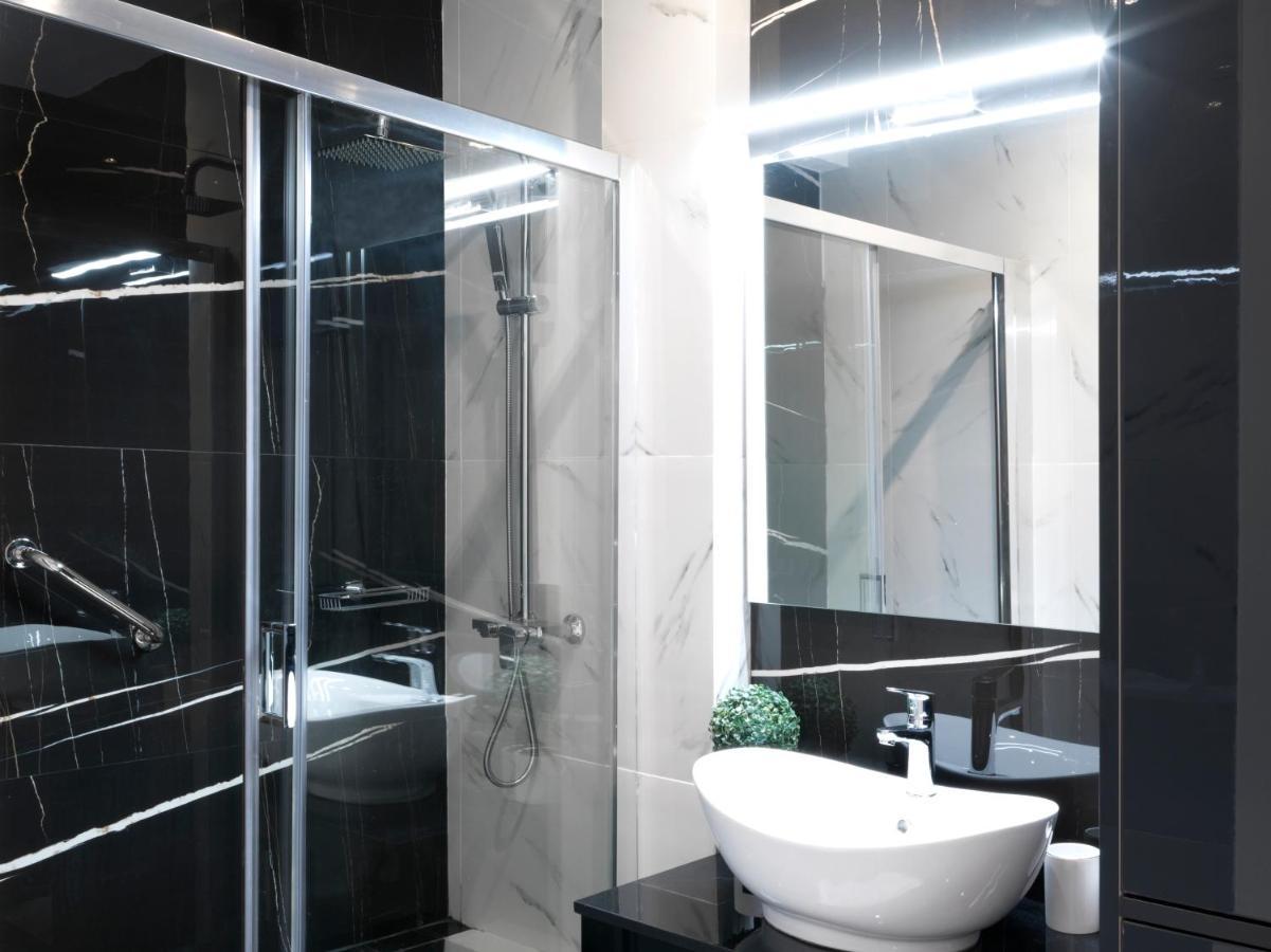 Elegant Apartment In Glyfada Athén Kültér fotó